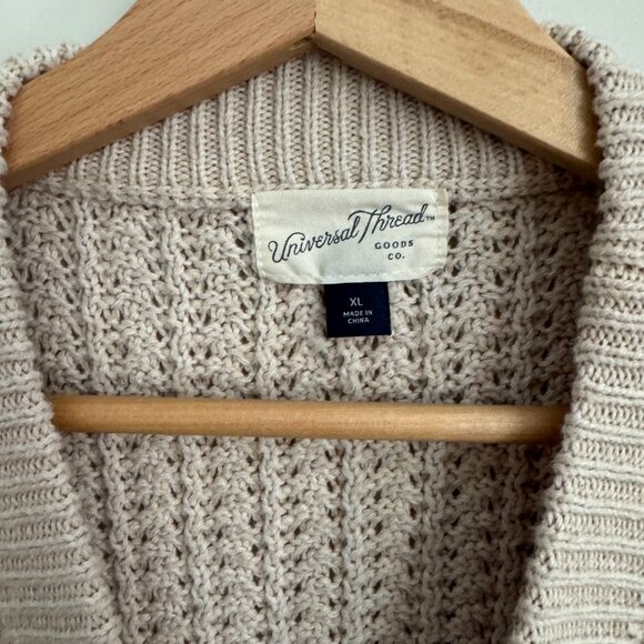 Universal Thread Beige Knit Sweater - Size XL - Picture 3 of 3